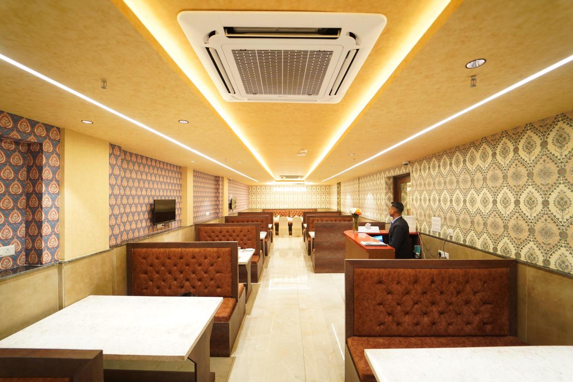 Hotel Ananta Sayana Bhubaneswar Exterior foto